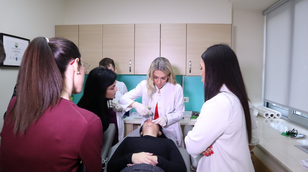 image 02 cosmetic derma medicine botox υαλουρονικό skin booster workshop