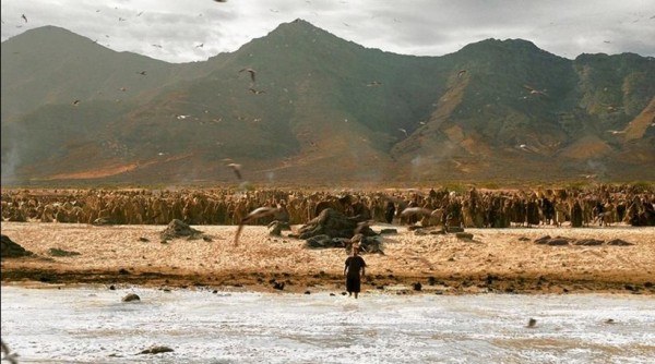 Η επιστήμη «εξηγεί» πώς ο Μωυσής χώρισε τα νερά της Ερυθράς Θάλασσας!